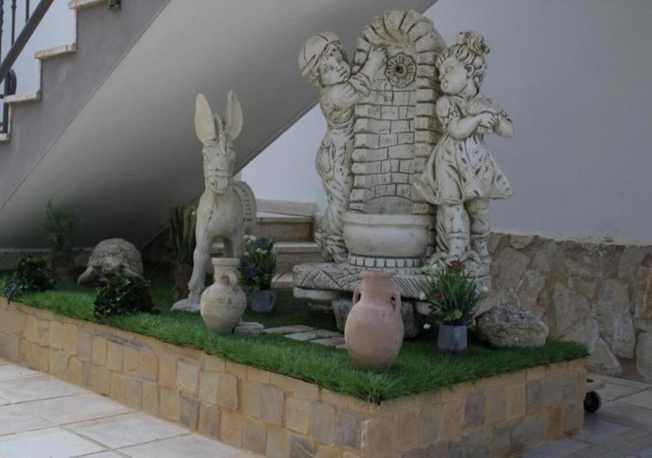 La Corte Di Sofia เรอัลมอนเต ภายนอก รูปภาพ